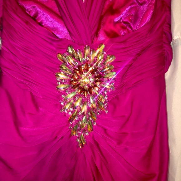 Night Moves Prom Collection Gown - Picture 7 of 16